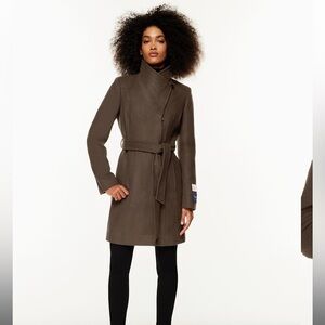 Aritzia Babaton Connor coat